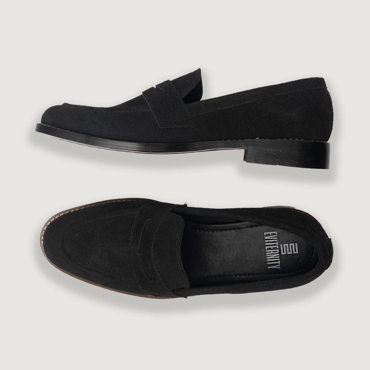 High-Traction Rubber Outsole & Lug Tread Pattern on Baxton Czarny Suede Skórzane mokasyny Męska For Men