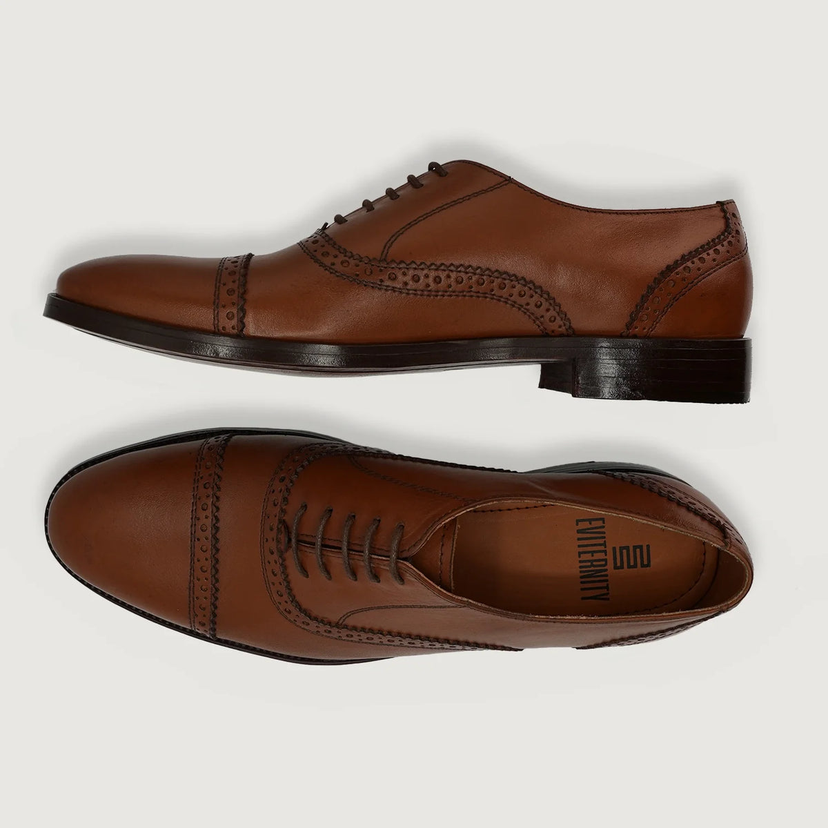 Greyson Brogues Oxford Jasnobrązowy Skórzane buty Męska For Men - Wzmocniony zapiętek i precyzyjne podwójne szwy