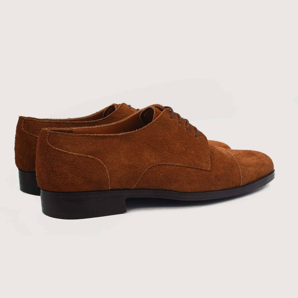 High-Traction Rubber Outsole & Lug Tread Pattern on Attorney Derby Brązowy Suede Skórzane buty Męska For Men