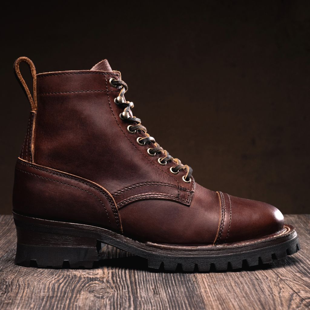 Classic Full-Grain leather Boots - Konstrukcja ramowa Goodyear welt i detal noska
