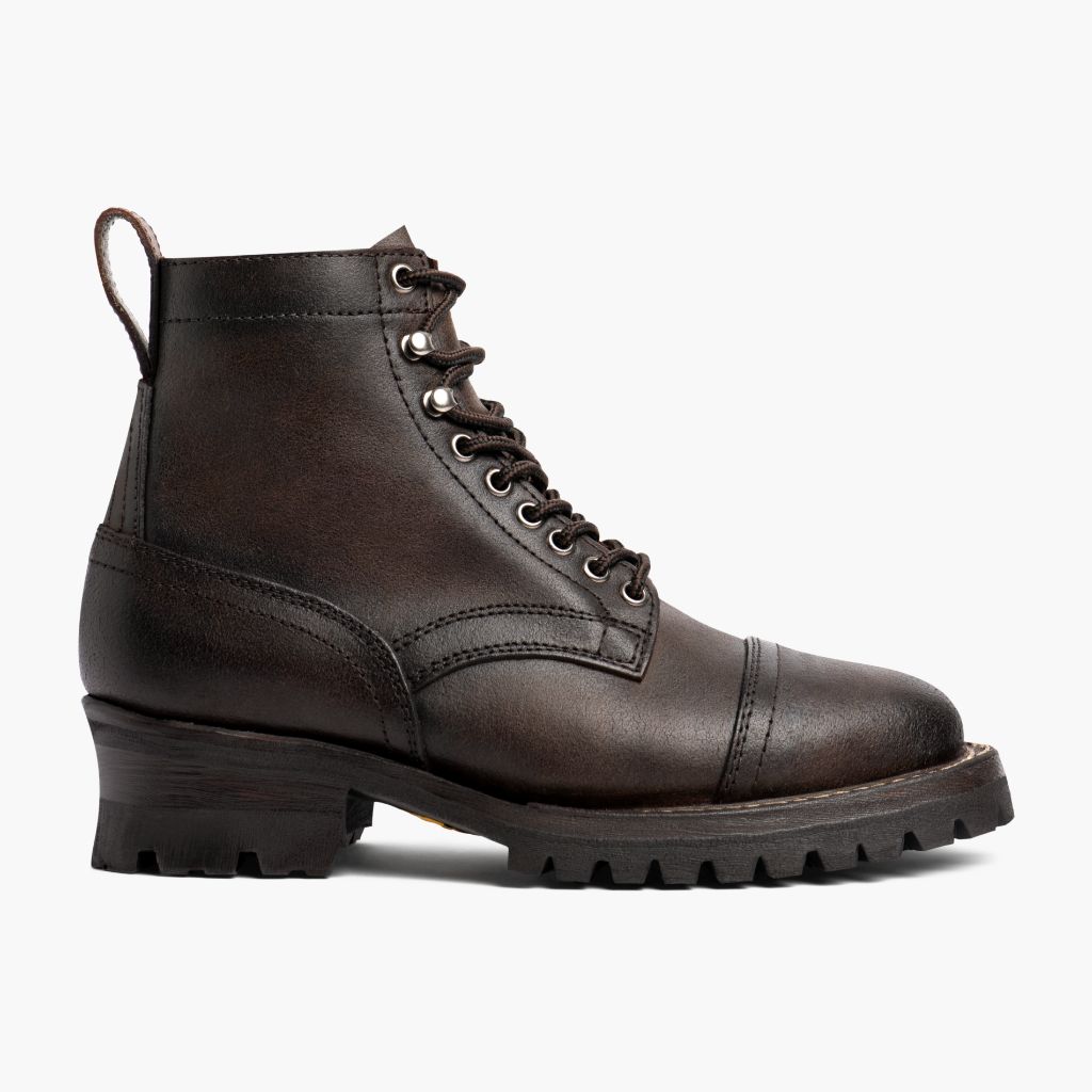 Classic Full-Grain leather Boots - Konstrukcja ramowa Goodyear welt i detal noska
