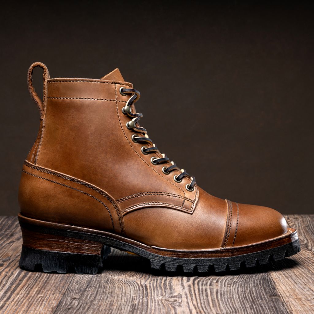 Classic Full-Grain leather Boots - Konstrukcja ramowa Goodyear welt i detal noska