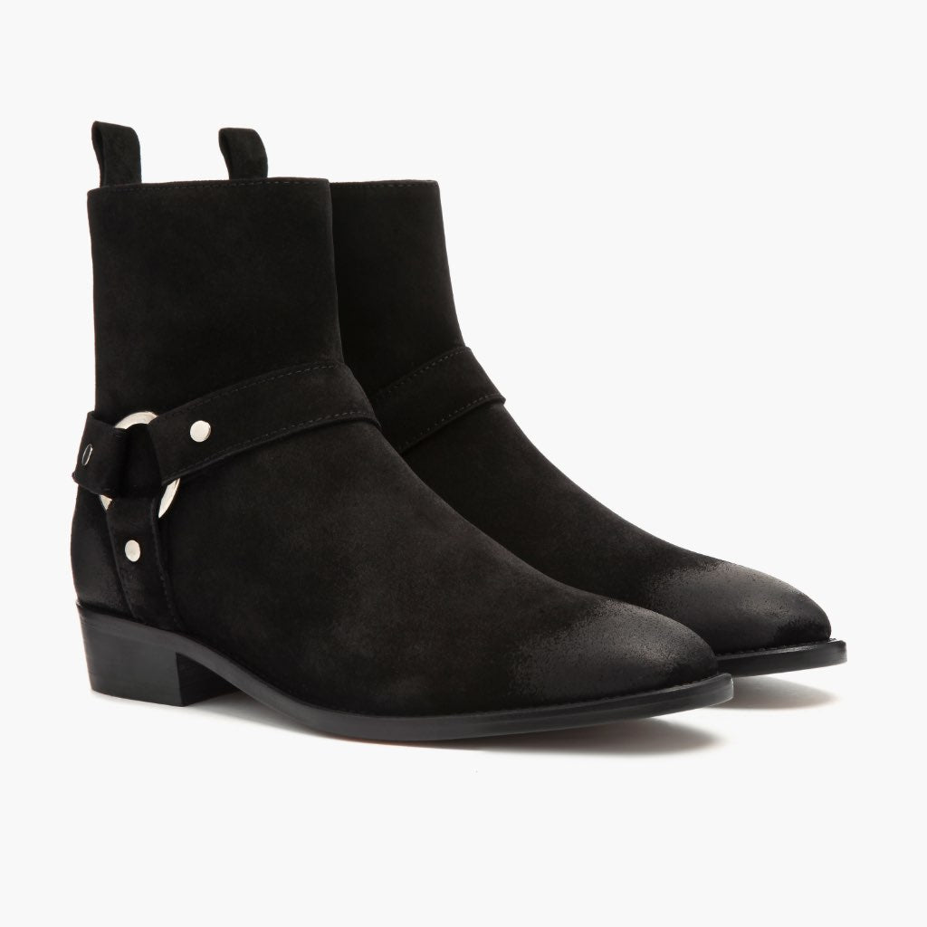 Harness Czarny Suede Skórzane trzewiki Męska in Black Goatskin Suede - Widok z profilu | Kup online w oficjalnym sklepie