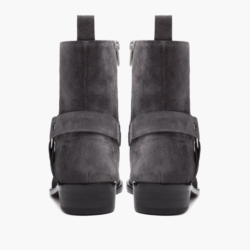 High-Traction Rubber Outsole & Lug Tread Pattern on Harness Grey Suede Skórzane trzewiki Męska