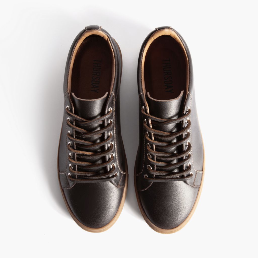 Premier Low Top Cacao Skórzane sneakersy Męska For Men - Wzmocniony zapiętek i precyzyjne podwójne szwy