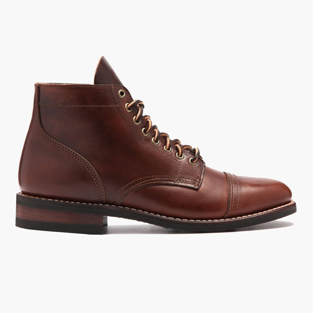 Classic Full-Grain leather Boots - Konstrukcja ramowa Goodyear welt i detal noska