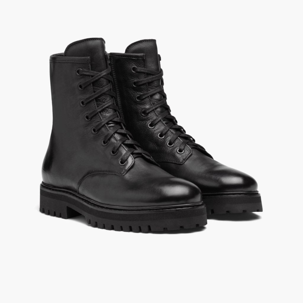 Black Full-Grain leather Boots - Konstrukcja ramowa Goodyear welt i detal noska