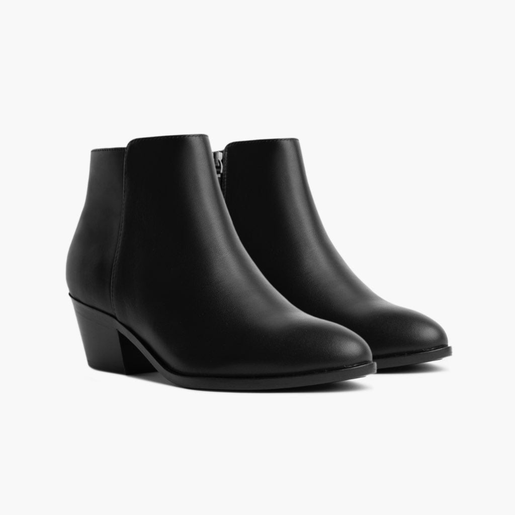 Black Full-Grain leather Boots - Konstrukcja ramowa Goodyear welt i detal noska