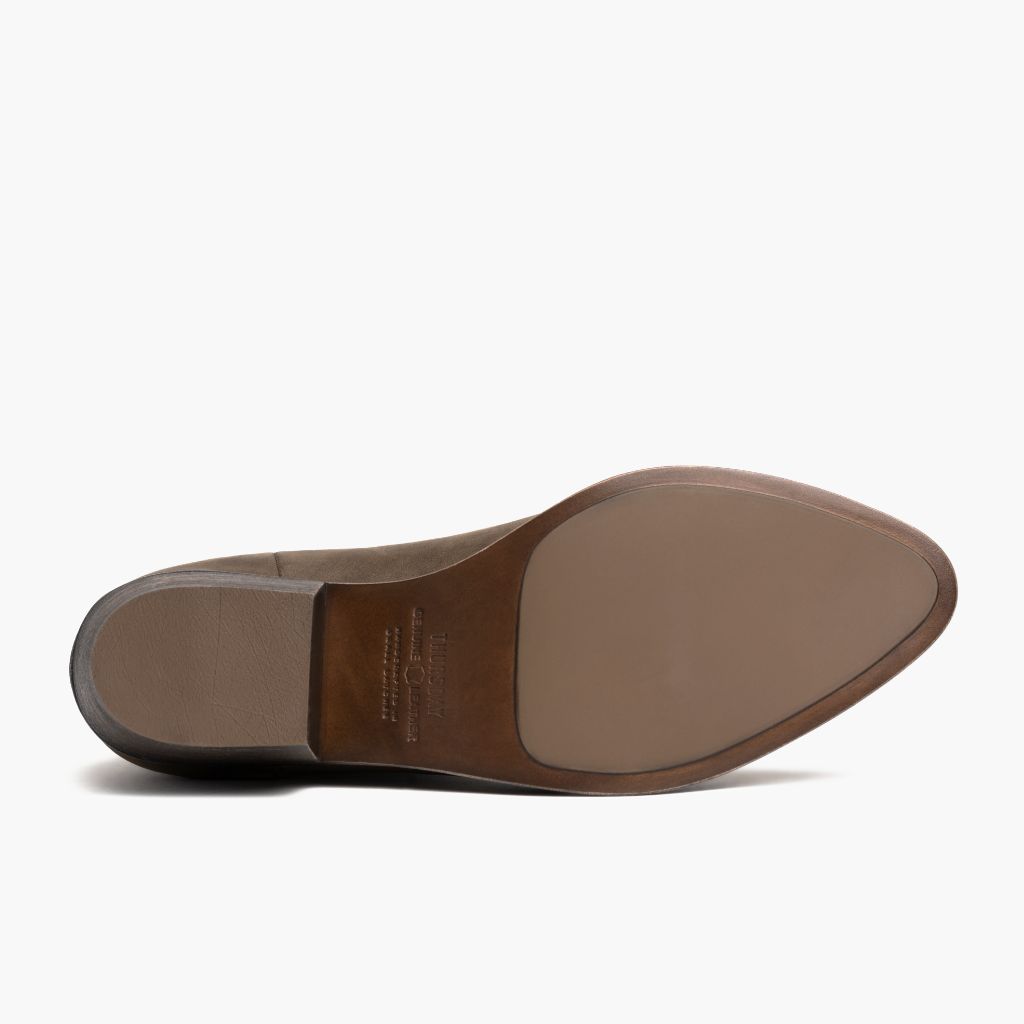 High-Traction Rubber Outsole & Lug Tread Pattern on Dreamer Bootie Tobacco Skórzane trzewiki Damska