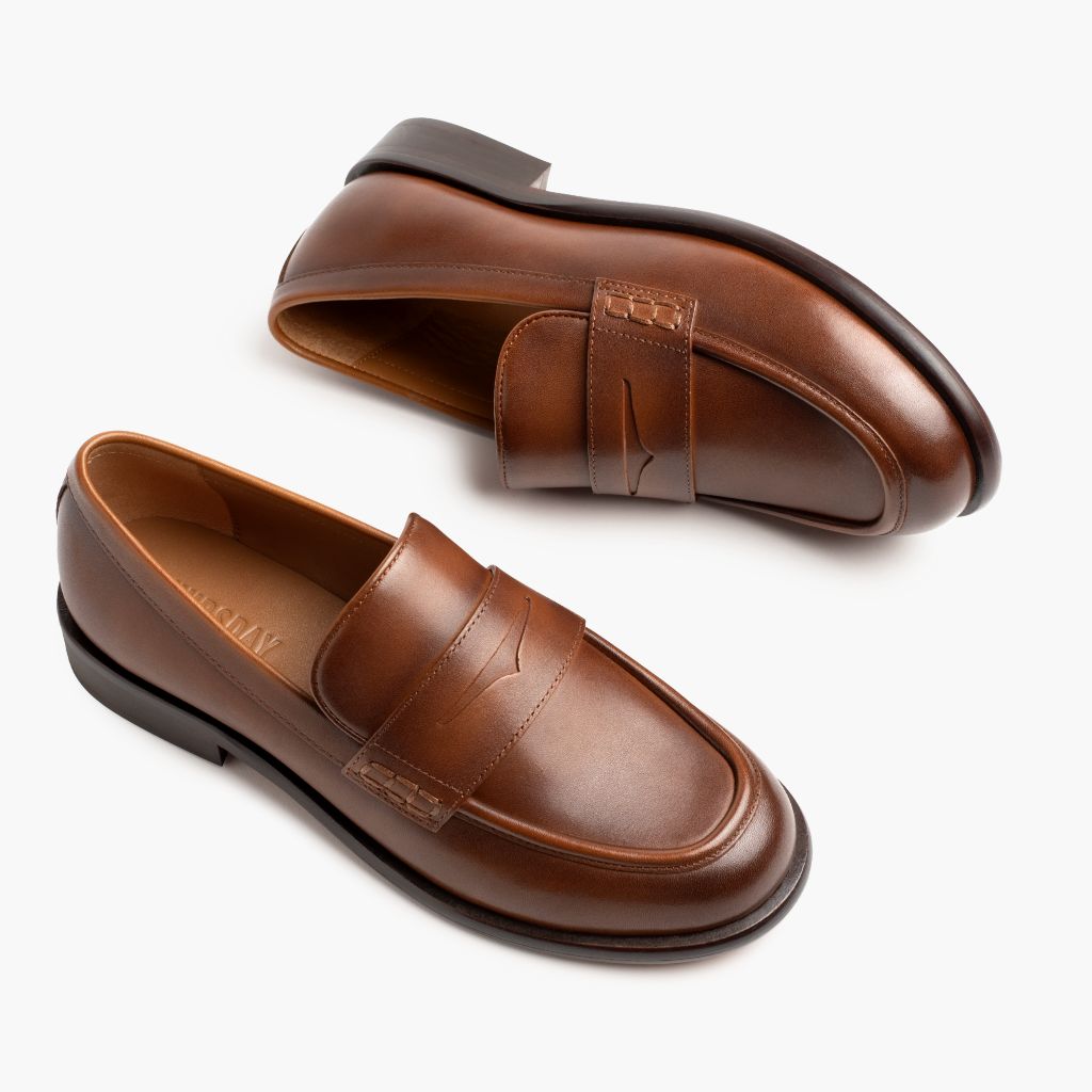 High-Traction Rubber Outsole & Lug Tread Pattern on Dress Penny Pecan Skórzane trzewiki Damska