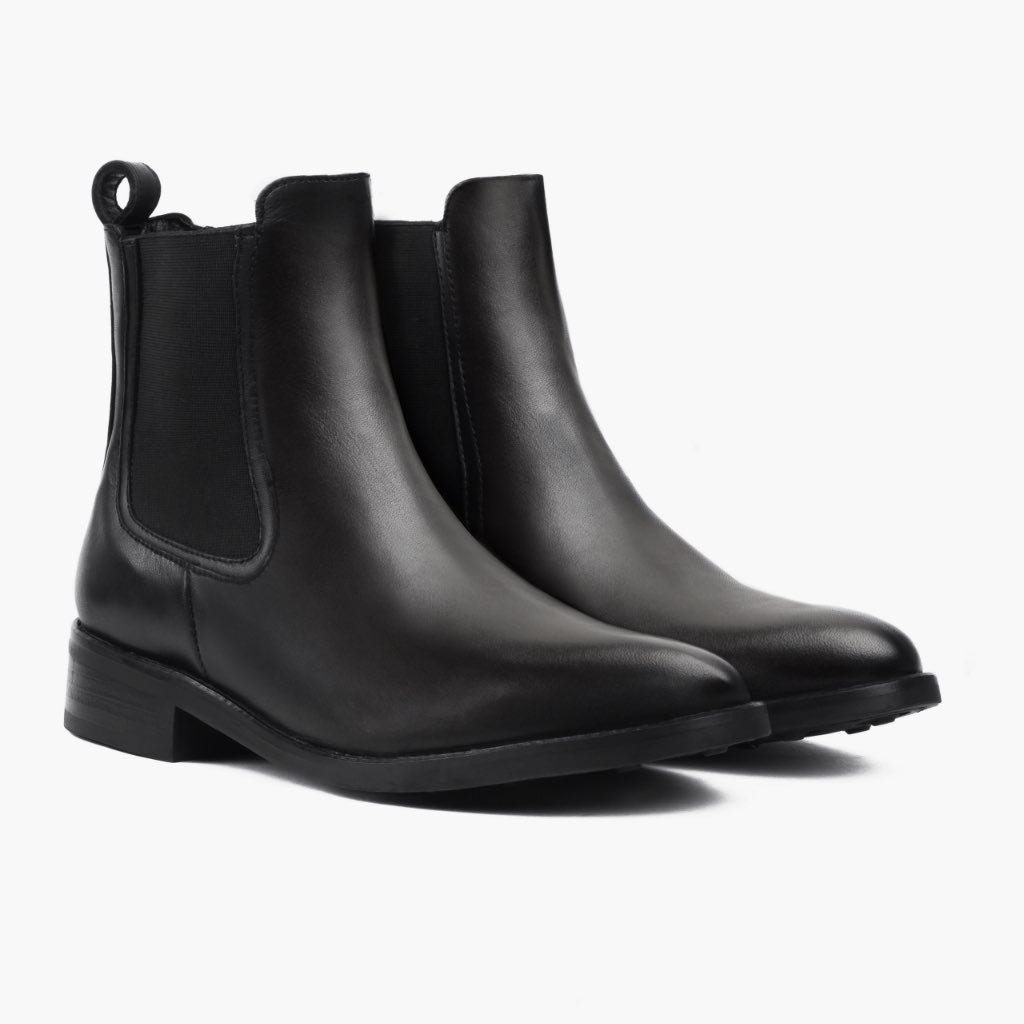 Black Full-Grain leather Boots - Konstrukcja ramowa Goodyear welt i detal noska