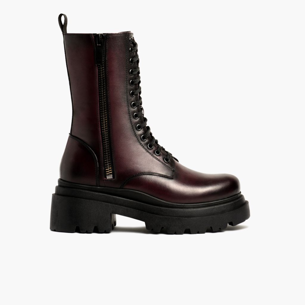 Black Full-Grain leather Boots - Konstrukcja ramowa Goodyear welt i detal noska