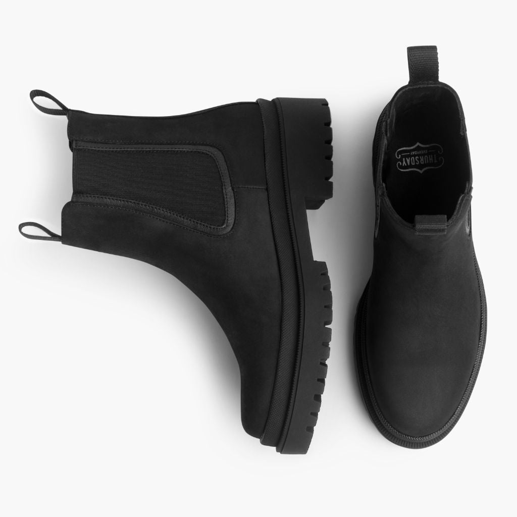 High-Traction Rubber Outsole & Lug Tread Pattern on Legend Platform Czarny Matte Skórzane trzewiki Damska
