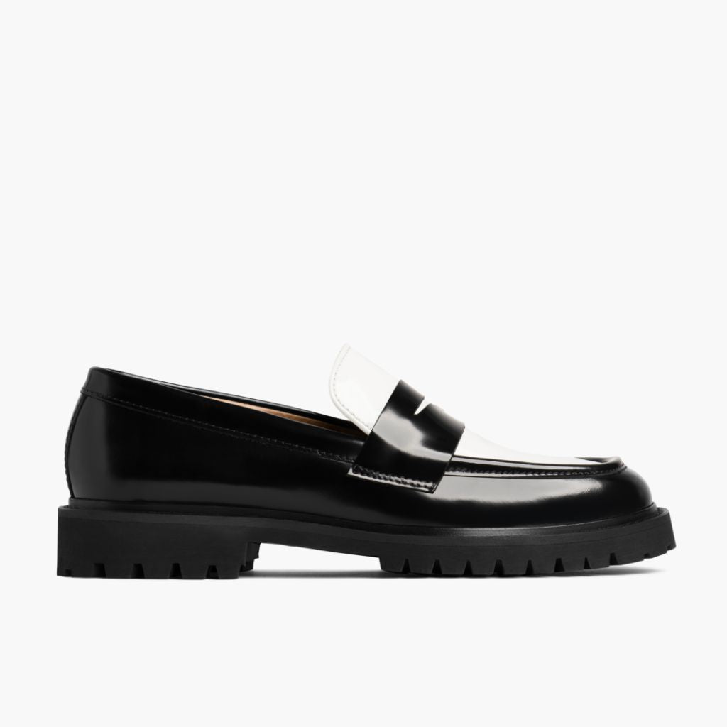 Black Full-Grain leather Loafers - Konstrukcja ramowa Goodyear welt i detal noska