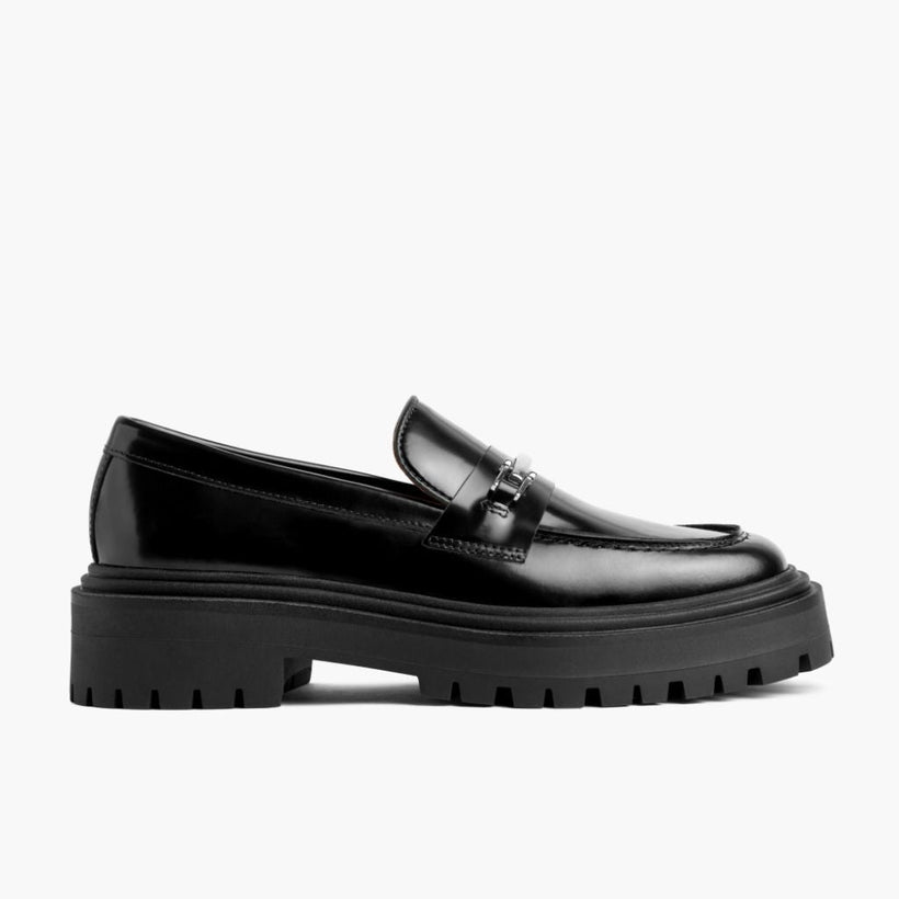 Black Full-Grain leather Loafers - Goodyear Welt Construction & Front Toe Box Detail