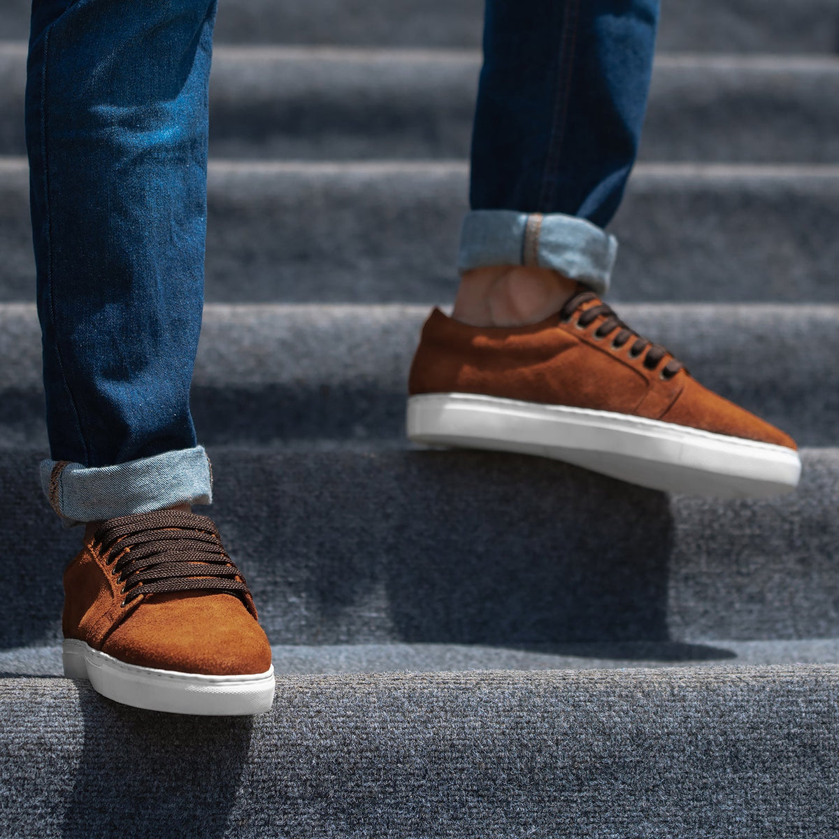 Murphy Low Top Brązowy Suede Skórzane sneakersy Męska - Wzmocniony zapiętek i precyzyjne podwójne szwy
