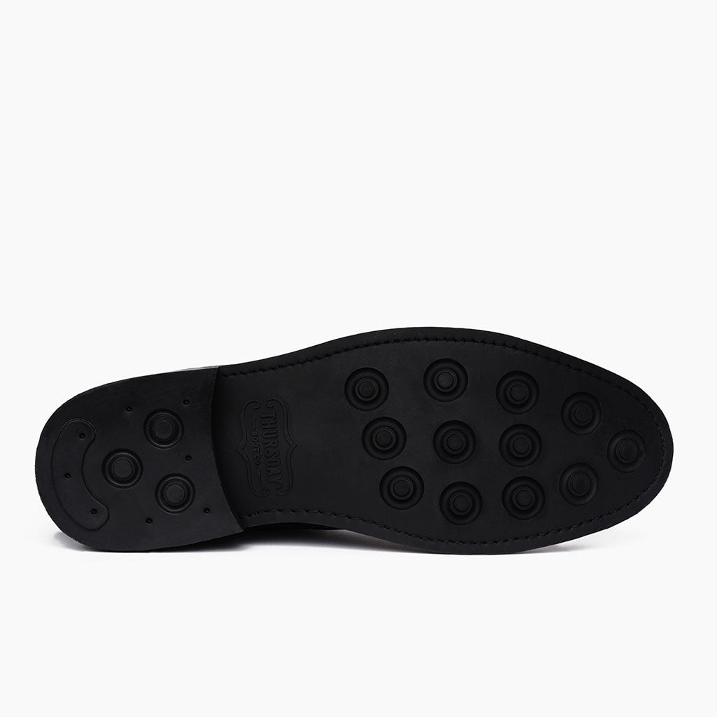 High-Traction Rubber Outsole & Lug Tread Pattern on Captain Czarny Matte Skórzane trzewiki Męska