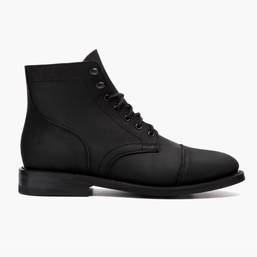 Black Full-Grain leather Boots - Konstrukcja ramowa Goodyear welt i detal noska