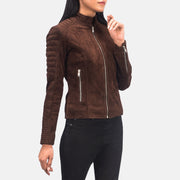 
Adalyn Pikowana Mocha Suede Skórzana Ramoneska Damska - Widok z boku z ergonomicznym krojem rękawa