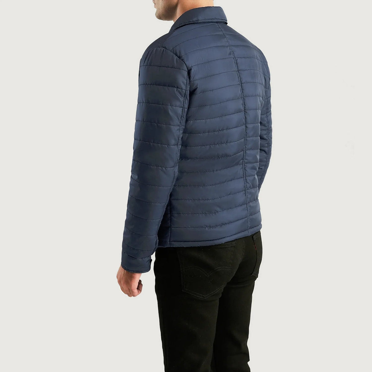 Close-Up Detail of High neck &amp; Button Hardware on Men's Bo Quilt Windbreaker Kurtka Skórzana Męska