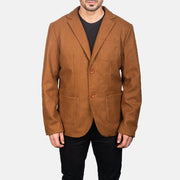 
Szczegółowe zbliżenie of Notch & Button Hardware on Khaki Wool Blazer