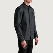 
Tumbled Black Sheepskin leather Jacket - Widok z tyłu z dopasowanymi ramionami i czystym dołem