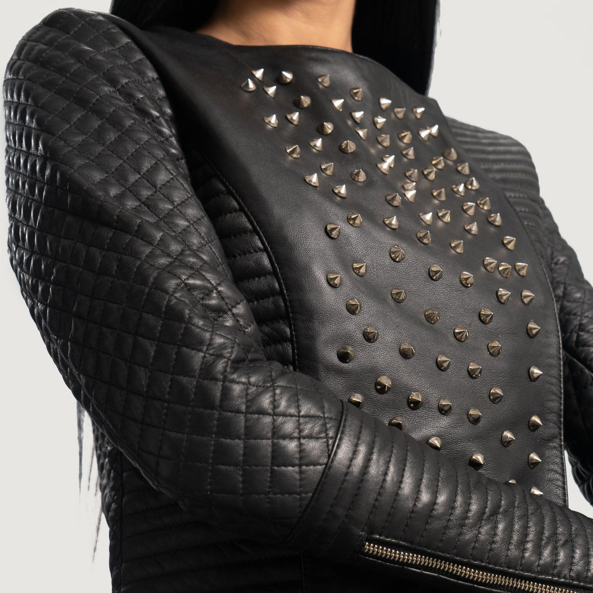 Women's Celeste Studded Czarna Kurtka Skórzana Damska - Lateral Side Profile View Showing Sleeve Cut &amp; Athletic Taper Fit