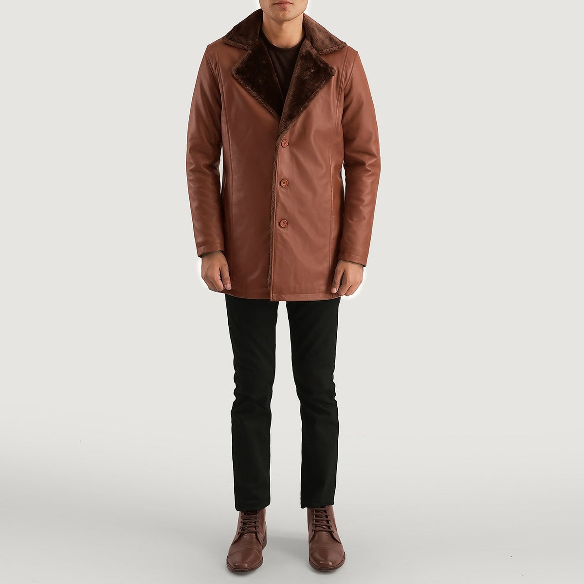 Men's Cinnamon Brązowa Leather Fur Skórzany Płaszcz Męska - Lateral Side Profile View Showing Sleeve Cut &amp; Athletic Taper Fit