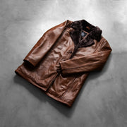 
Open Hem & Hem Craftsmanship Construction Detail on Cinnamon Distressed Leather Fur Skórzany Płaszcz Męska