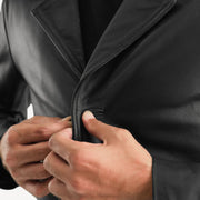 
Szczegółowe zbliżenie of Notch & Button Hardware on Classmith Black Leather Coat