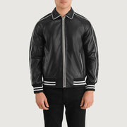 Close-Up Detail of Shirt collar &amp; Zipper Hardware on Cooper Czarna Leather Varsity Kurtka Skórzana Męska