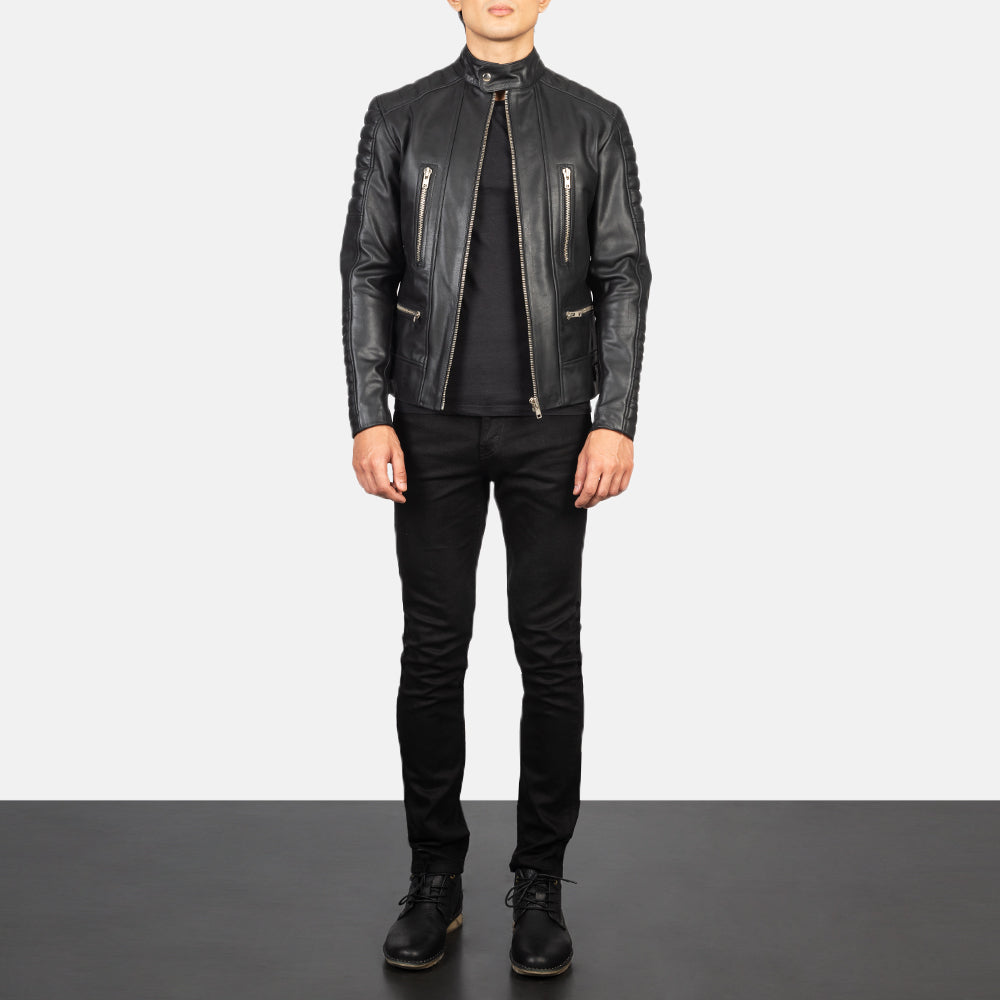 
Damian Grey Suede Biker Jacket - Widok z boku z ergonomicznym krojem rękawa
