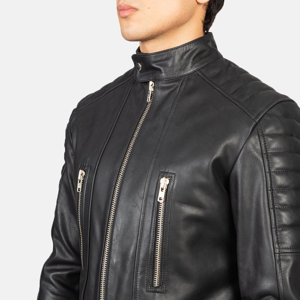 
Widok podszewki Showing Quilted Polyester Lining & Dwie funkcjonalne kieszenie wewnętrzne