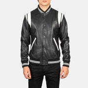 Close-Up Detail of Varsity &amp; Snap Buttons Hardware on Men's Dantee Czarna Leather Varsity Kurtka Skórzana Męska