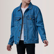 
Eddie Dark Niebieski Oversized Denim Trucker Kurtka Skórzana Męska For Men in Dark Blue Full-Grain Leather - Widok z przodu i dopasowana sylwetka | Kup online w oficjalnym sklepie