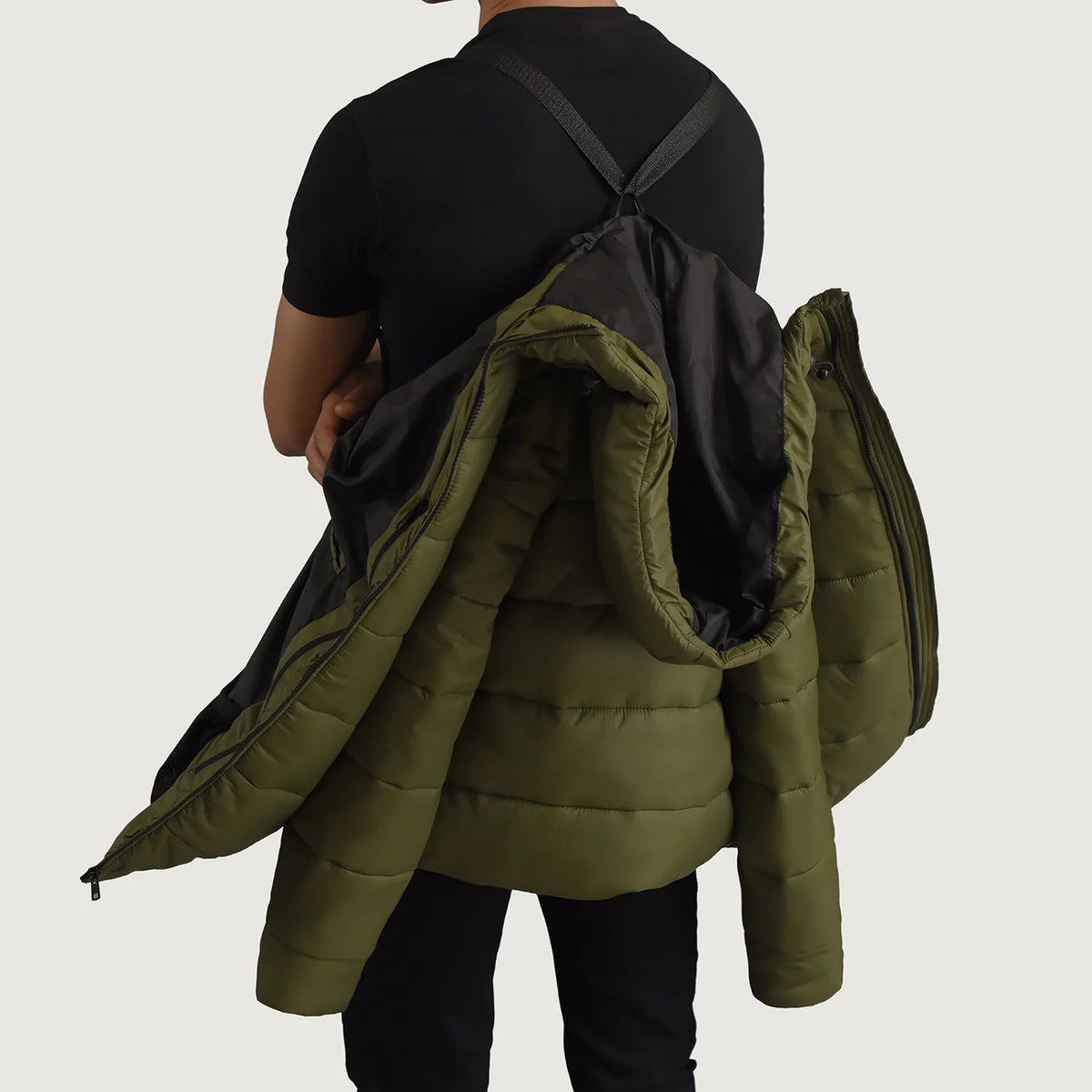
Szczegółowe zbliżenie of Classic Collar & Zipper With Wind Flap Hardware on Erico Oliwkowy Hooded Puffer Kurtka Skórzana Męska