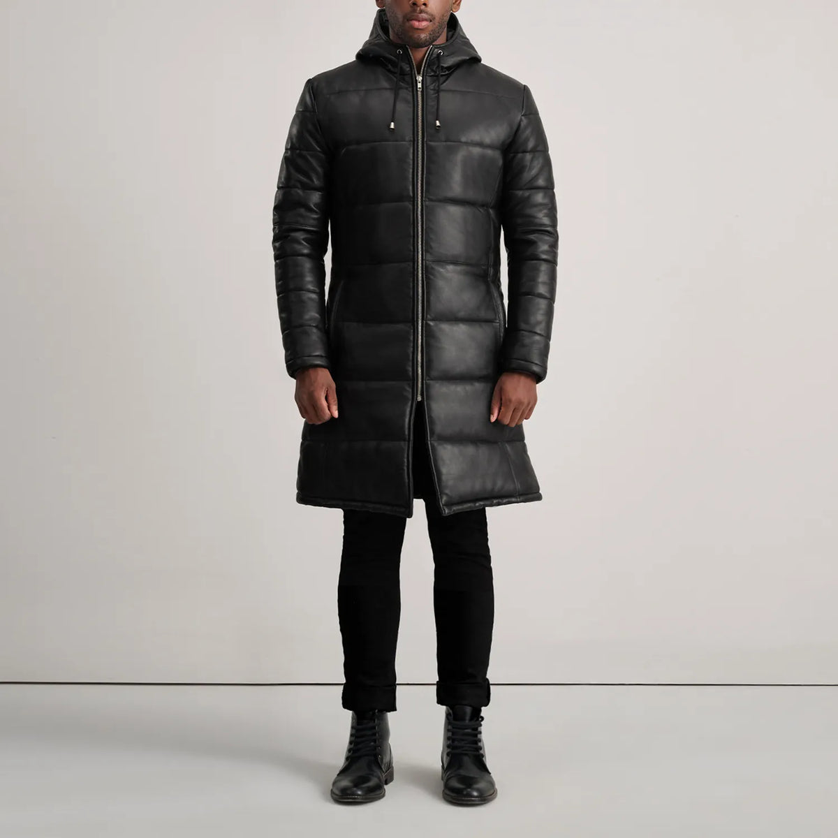 
Floyd Tan Hooded Leather Puffer Coat - Widok z boku z ergonomicznym krojem rękawa
