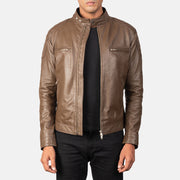 Gatsby Mocha Skórzana Ramoneska Męska in Dark Brown Sheepskin Leather - Front Profile View &amp; Tailored Silhouette | Buy Online