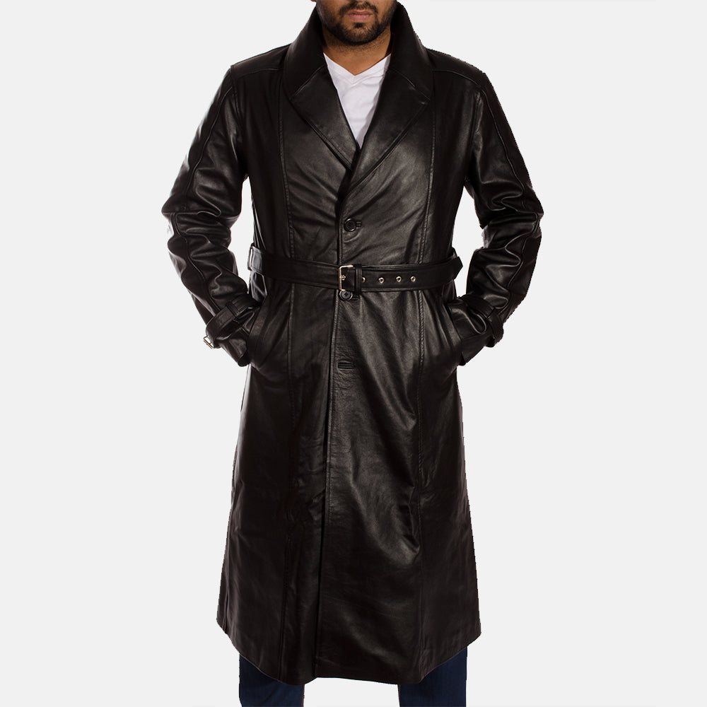 
Hooligan Czarny Skórzany Trencz Męska in Black Cowhide Leather - Widok z przodu i dopasowana sylwetka | Kup online w oficjalnym sklepie