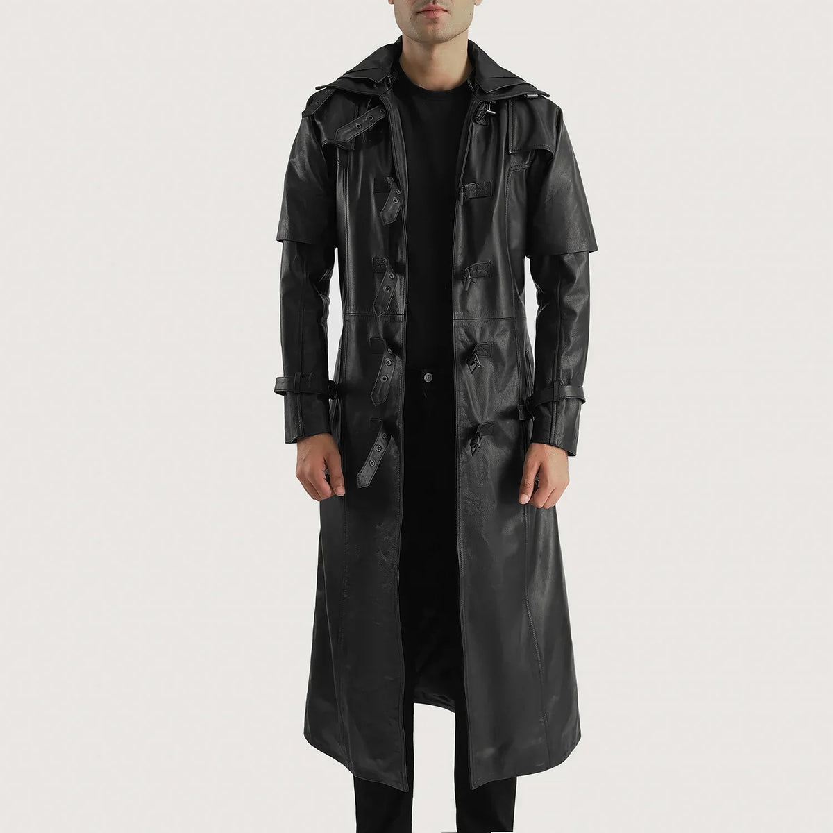 
Huntsman Czarny Hooded Skórzany Trencz Męska in Black. Cowhide Leather - Widok z przodu i dopasowana sylwetka | Kup online w oficjalnym sklepie