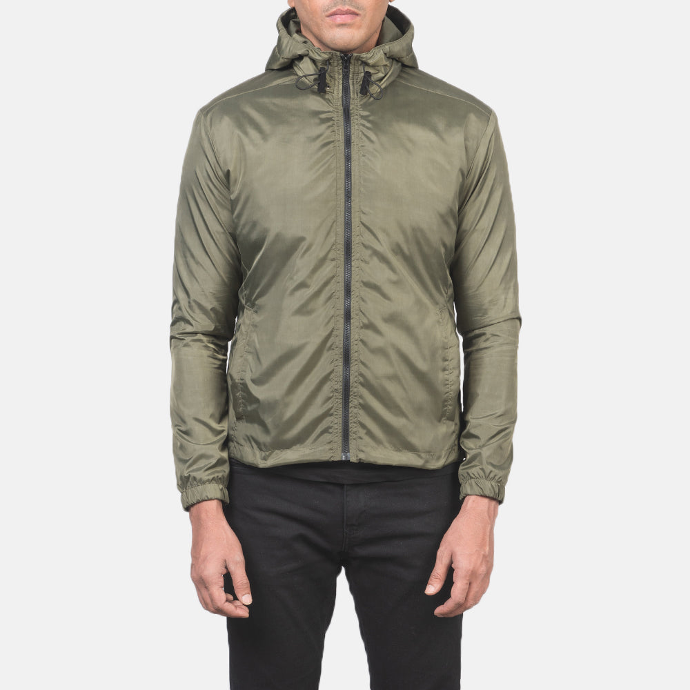 Szczegółowe zbliżenie of High Neck with Hood & Zipper with wind flap Hardware on Jimmy Green Hooded Windbreaker Jacket