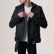 
Kole Distressed Czarny Leather Double Rider Kurtka Skórzana Męska in Distressed Black Sheepskin Snuffed - Widok z przodu i dopasowana sylwetka | Kup online w oficjalnym sklepie