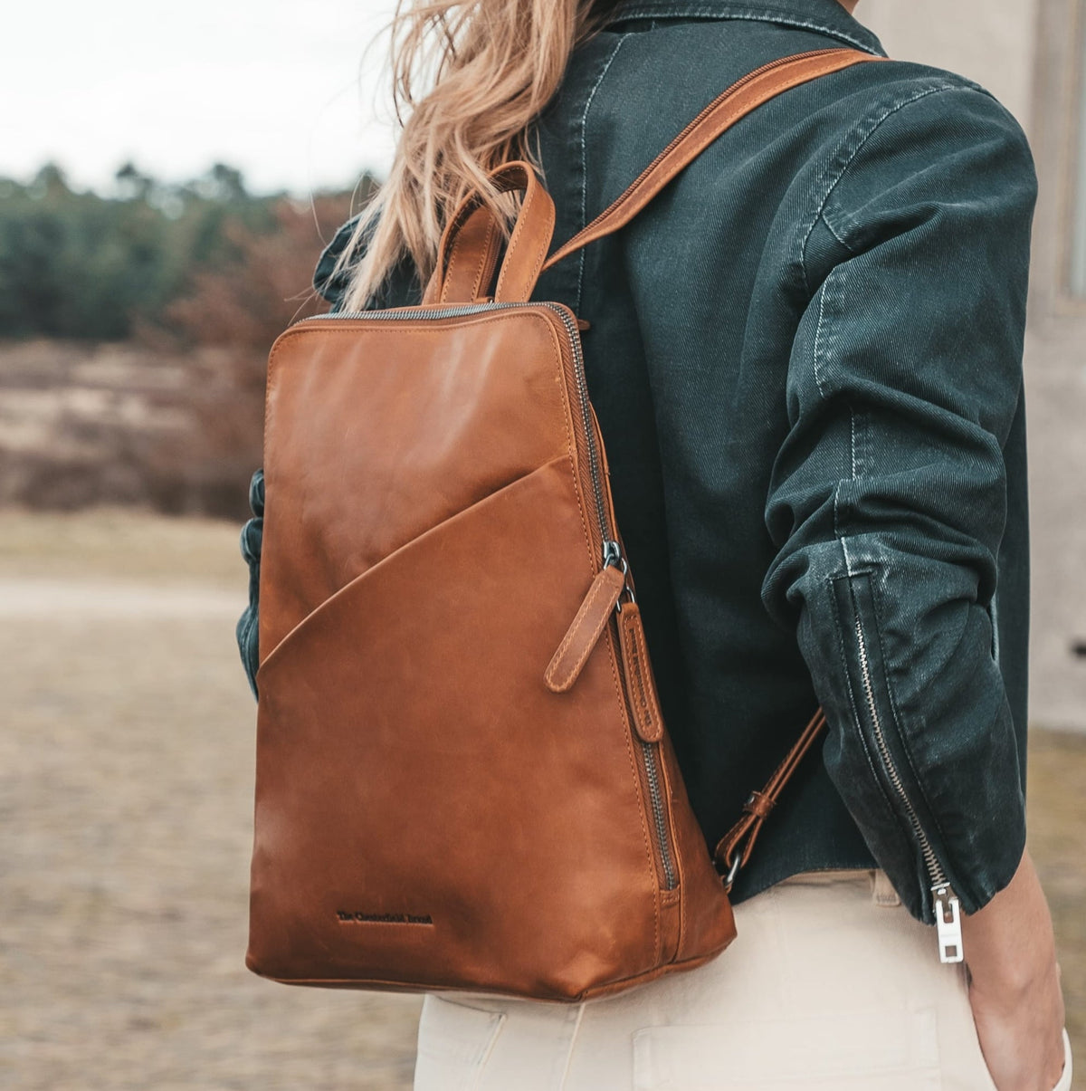 Amanda Full-Grain Leather Backpack Damska – alternate product view 2