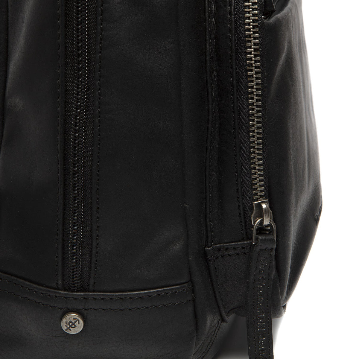 Santana Full-Grain Leather Backpack Damska - Structured Side Profile Showing Gusset Depth &amp; Expansion Capacity