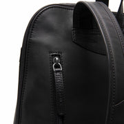 Tigris Full-Grain Leather Backpack Damska - Structured Side Profile Showing Gusset Depth &amp; Expansion Capacity