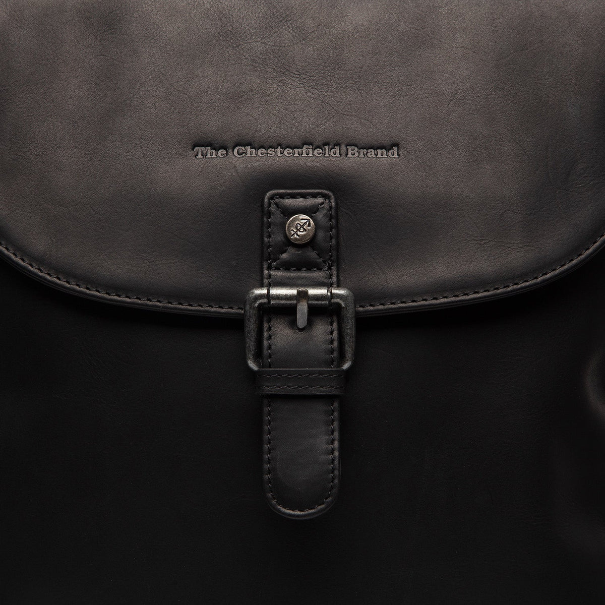 Vermont Full-Grain Leather Backpack Damska - Structured Side Profile Showing Gusset Depth &amp; Expansion Capacity