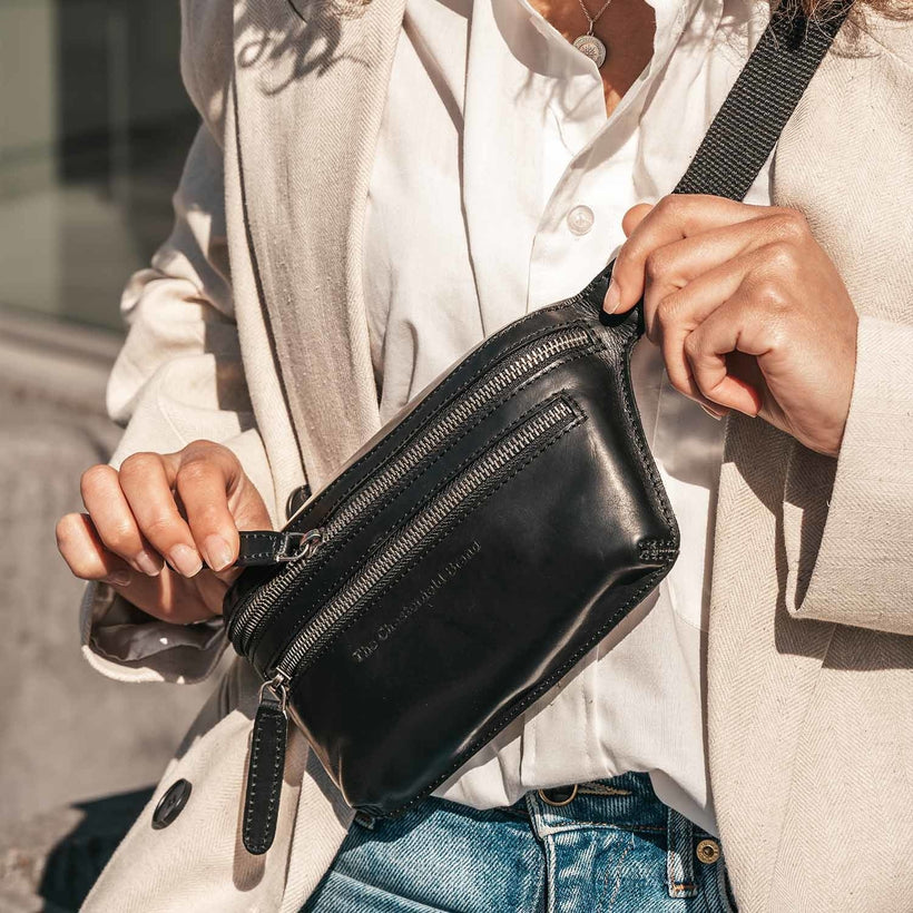 Toronto Full-Grain Leather Belt Bag Damska