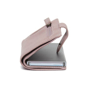 Solid Antique Brass Hardware &amp; Heavy-Duty Dual Zipper Detail on Kaunas Full-Grain Leather Card Holder Damska