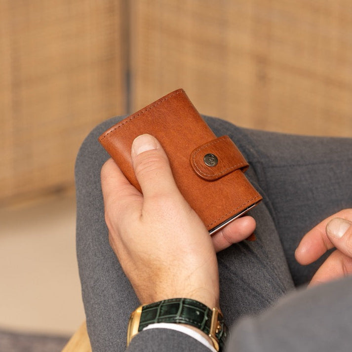
Larino Prawdziwa skóra licowa Etui na karty – alternate product view 2