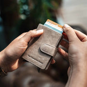 Prague Full-Grain Leather Card Holder Damska – alternate product view 2